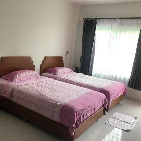 Kasemsuk Guesthouse Sha Extra Plus Карон Экстерьер фото